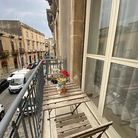 Апартаменты Loft Crispi